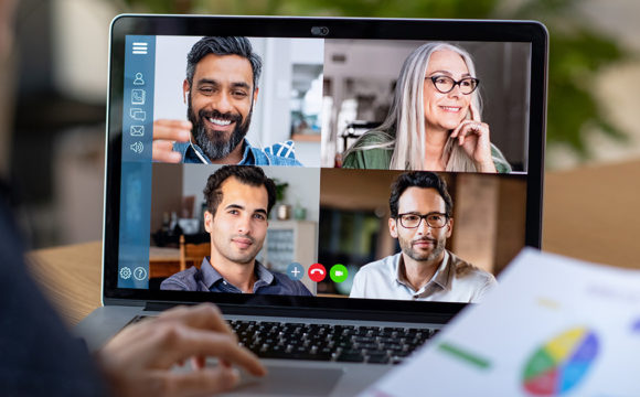personnes en video-conference